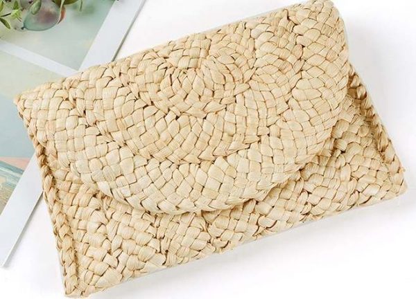 Straw Clutch