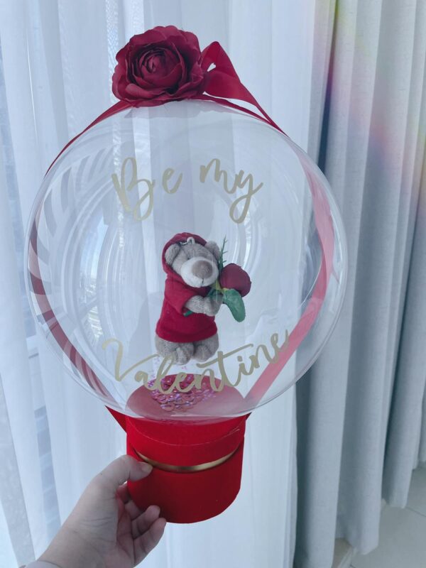 Teddy in a balloon keychain chocolates